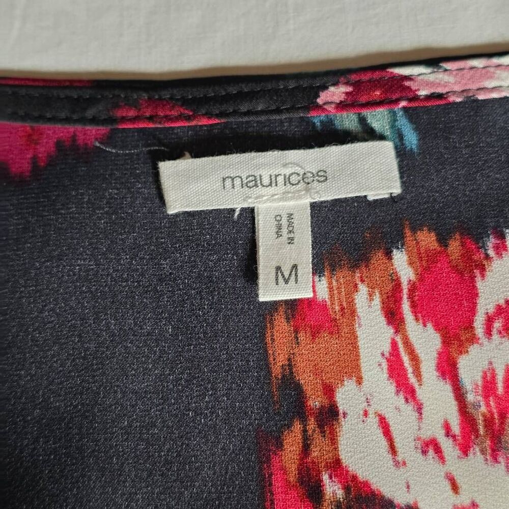 Maurices Rose Floral Peplum Blouse Medium Black - Picture 5 of 9